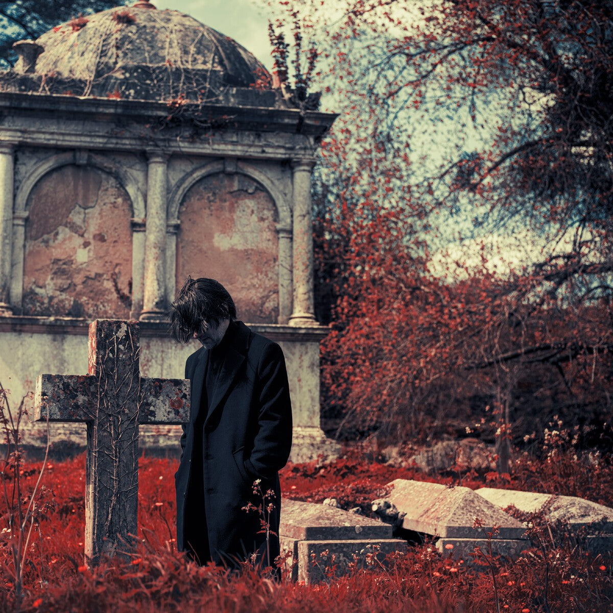 06/11/2026: Steven Wilson - Requiem for a Village (2LP Gatefold Recycled Black or Dark Green Vinyl)